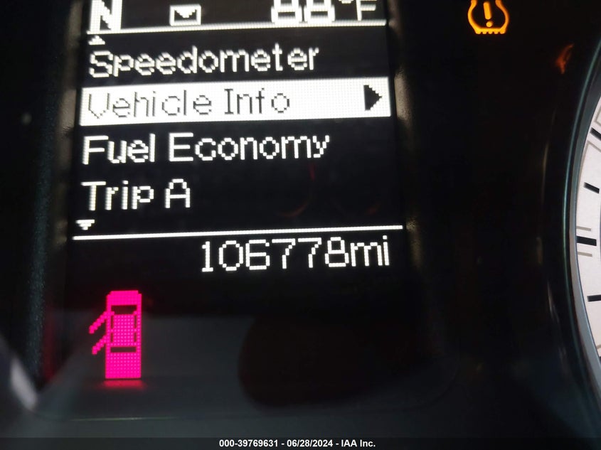 2017 Ram 1500 Express 4X4 5'7 Box VIN: 3C6RR7KT7HG595408 Lot: 39769631