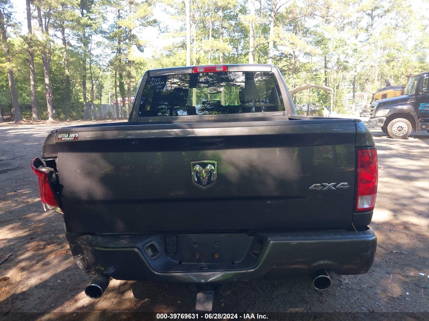 2017 Ram 1500 Express 4X4 5'7 Box VIN: 3C6RR7KT7HG595408 Lot: 39769631