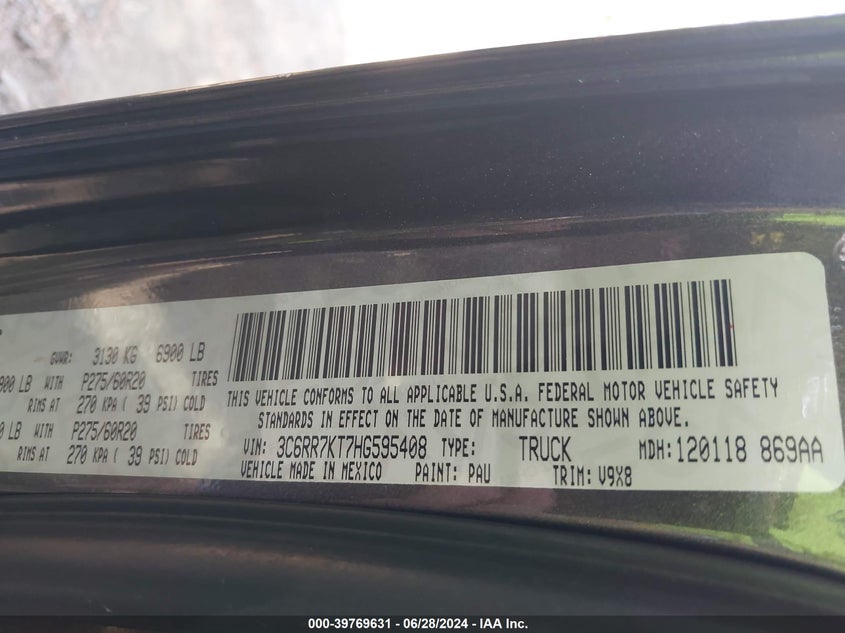 2017 Ram 1500 Express 4X4 5'7 Box VIN: 3C6RR7KT7HG595408 Lot: 39769631