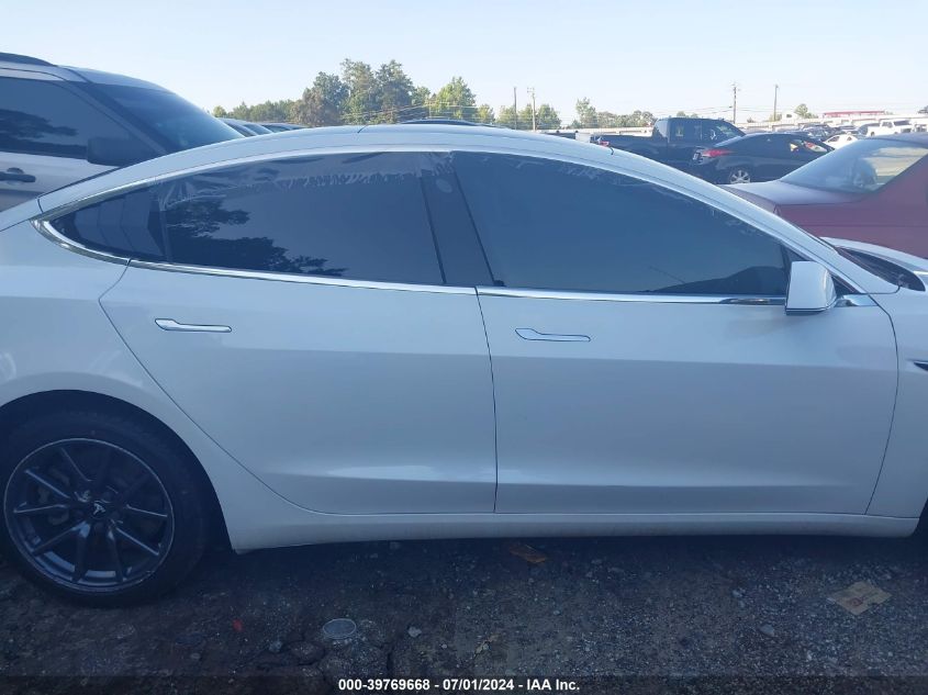 2018 Tesla Model 3 Long Range/Mid Range VIN: 5YJ3E1EA8JF063453 Lot: 39769668