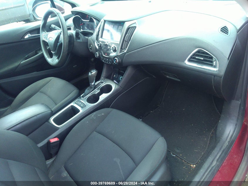 2016 CHEVROLET CRUZE LT AUTO - 1G1BE5SM0G7272940