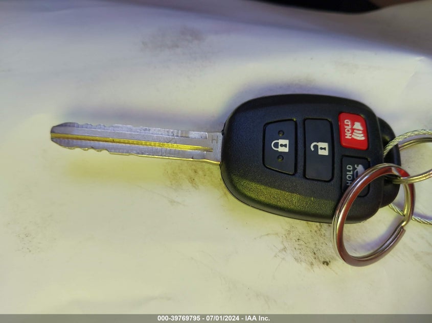 2012 Toyota Camry Le VIN: 4T4BF1FK4CR247672 Lot: 39769795