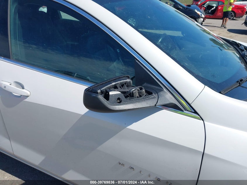 2017 Chevrolet Malibu 1Lt VIN: 1G1ZE5ST2HF224899 Lot: 39769836