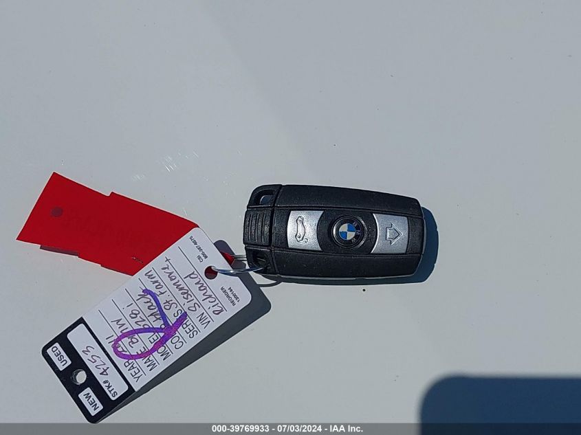 2011 BMW 328I VIN: WBAPH5C50BA445070 Lot: 39769933