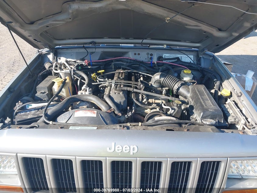 2001 Jeep Cherokee Limited/Sport VIN: 1J4FF58S31L502524 Lot: 39769988