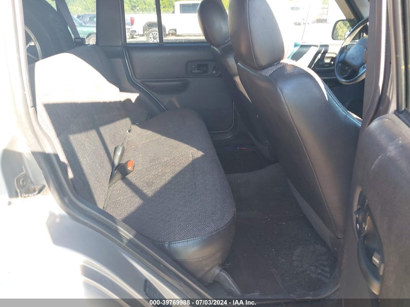 2001 Jeep Cherokee Limited/Sport VIN: 1J4FF58S31L502524 Lot: 39769988