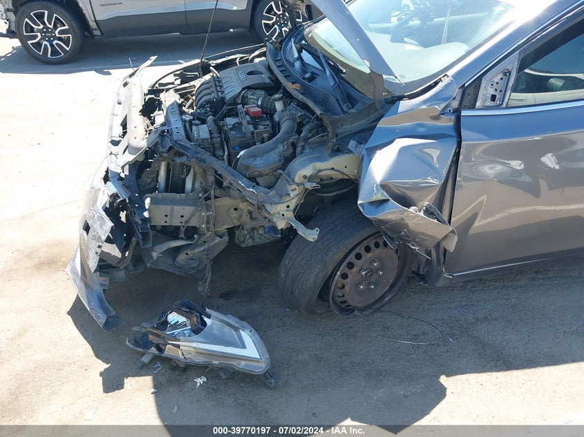 2017 Nissan Sentra Sv VIN: 3N1AB7APXHL701472 Lot: 39770197