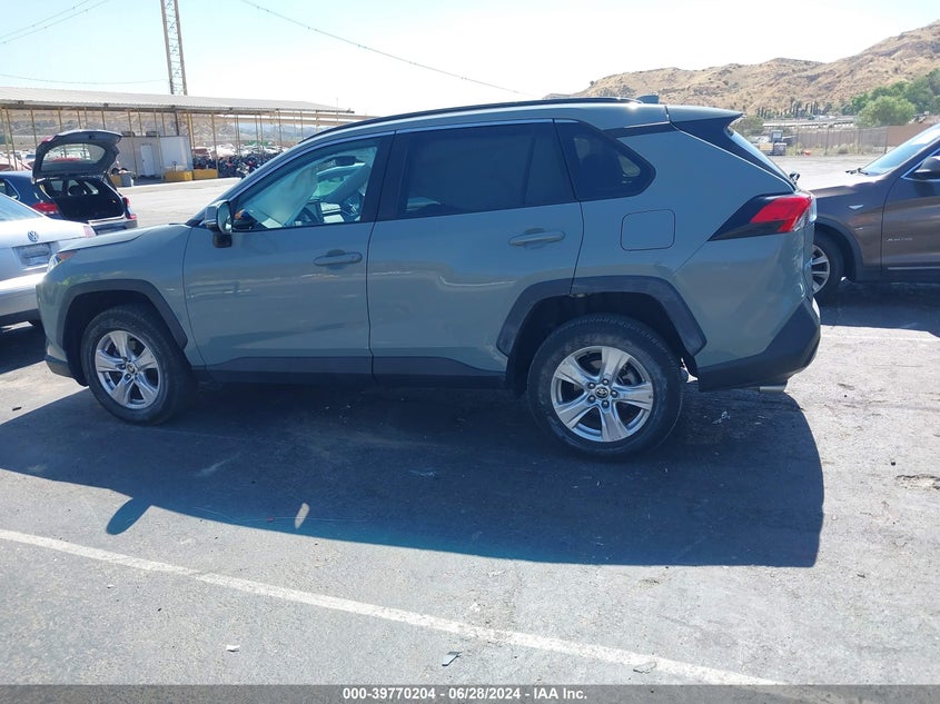 2021 TOYOTA RAV4 XLE - 2T3W1RFV9MW140774