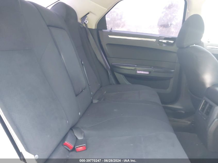 2009 Chrysler 300 Lx VIN: 2C3KA43D19H612586 Lot: 39770247