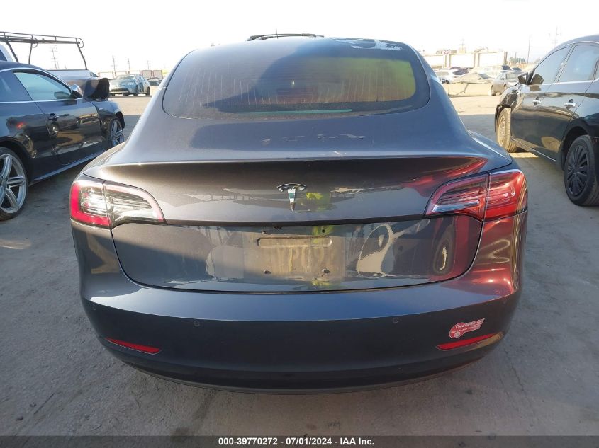 2018 Tesla Model 3 Long Range/Mid Range VIN: 5YJ3E1EA1JF056893 Lot: 39770272