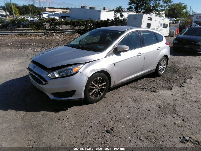 1FADP3K20HL240677 2017 FORD FOCUS - Image 2