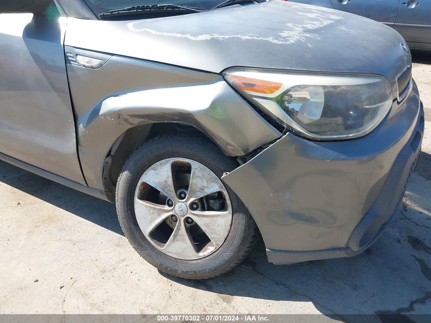 2014 Kia Soul VIN: KNDJN2A28E7072967 Lot: 39770302