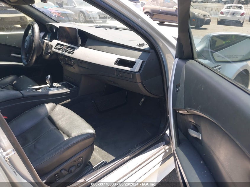 2006 BMW M5 VIN: WBSNB93536B583617 Lot: 39770303