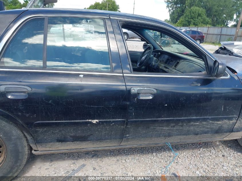 2001 Ford Crown Victoria Police Interceptor VIN: 2FAFP71W81X175414 Lot: 39770317