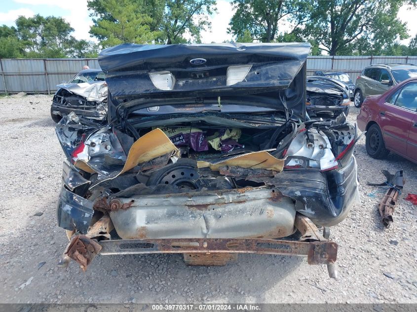 2001 Ford Crown Victoria Police Interceptor VIN: 2FAFP71W81X175414 Lot: 39770317