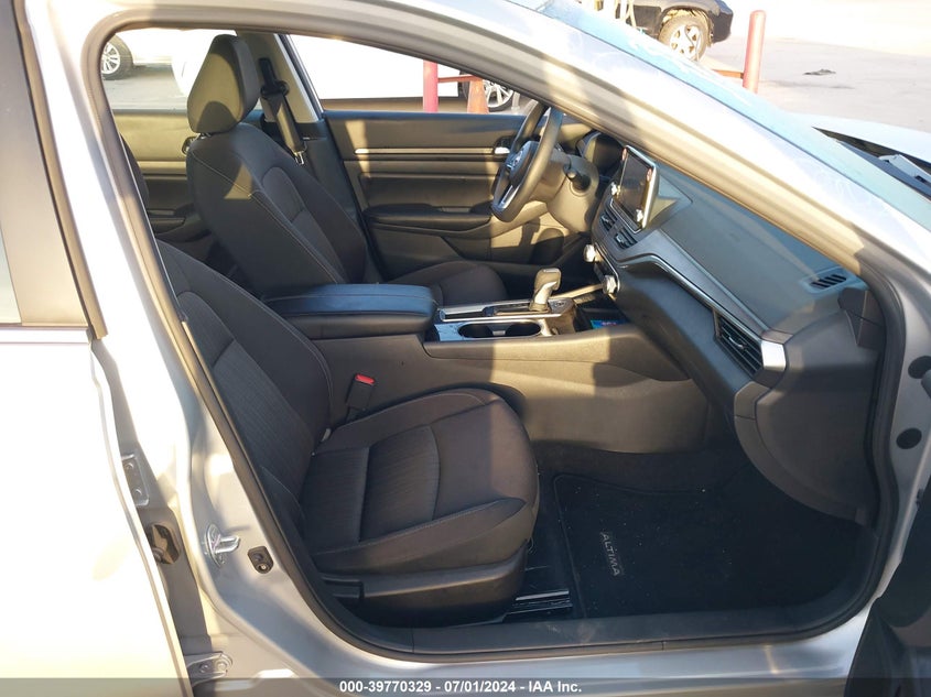 2024 NISSAN ALTIMA SV - 1N4BL4DV1RN303145