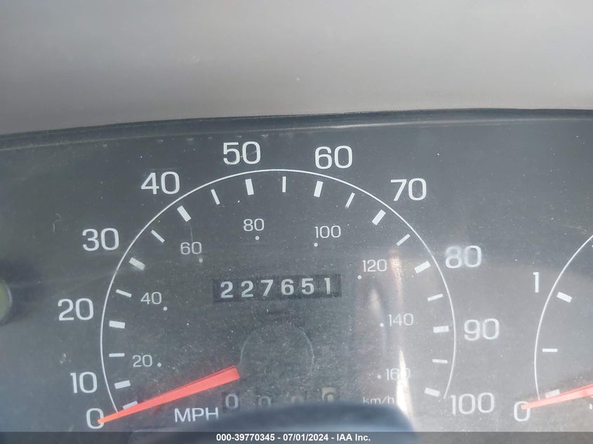 2001 Ford F-250 Lariat/Xl/Xlt VIN: 1FTNX20F01ED03849 Lot: 39770345