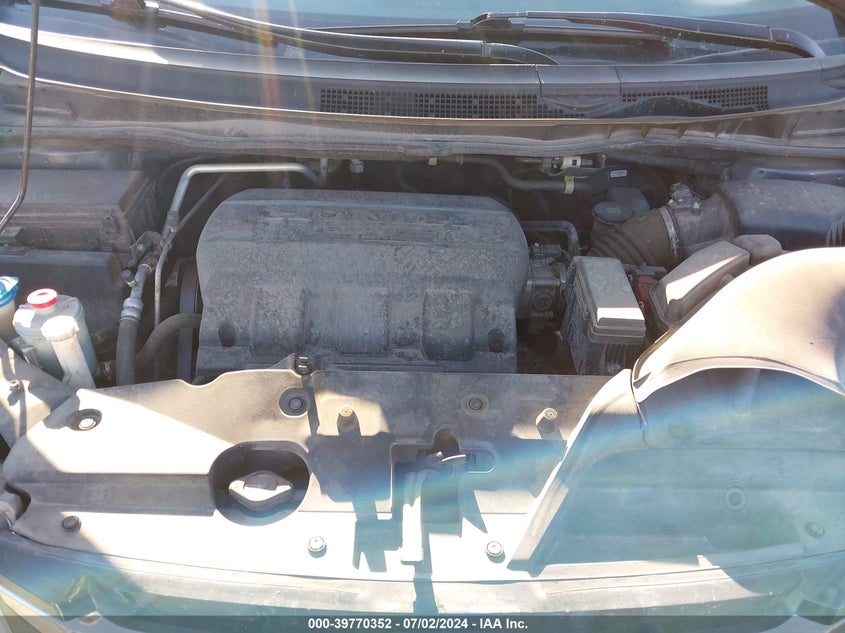 5FNRL5H38GB111773 2016 Honda Odyssey Se