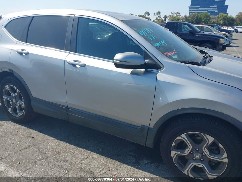 VIN 7FARW1H52JE031835 2018 HONDA CR-V EX