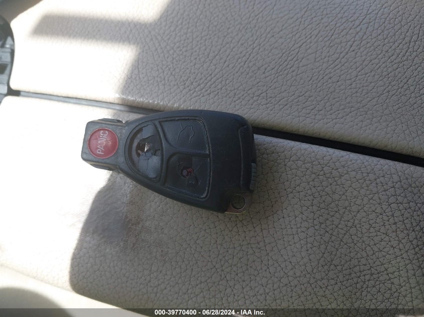 2003 Mercedes-Benz E 320 VIN: WDBUF65J53A183915 Lot: 39770400