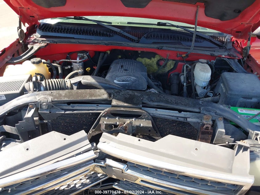 2005 Chevrolet Silverado K2500 Heavy Duty VIN: 1GCHK29U45E244176 Lot: 39770478