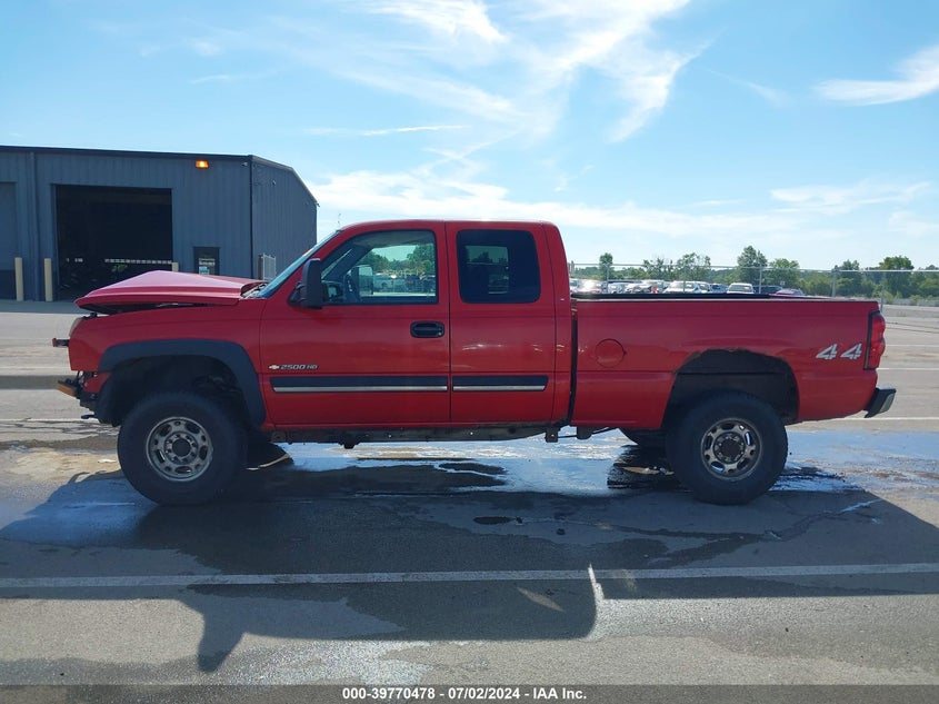 2005 Chevrolet Silverado K2500 Heavy Duty VIN: 1GCHK29U45E244176 Lot: 39770478