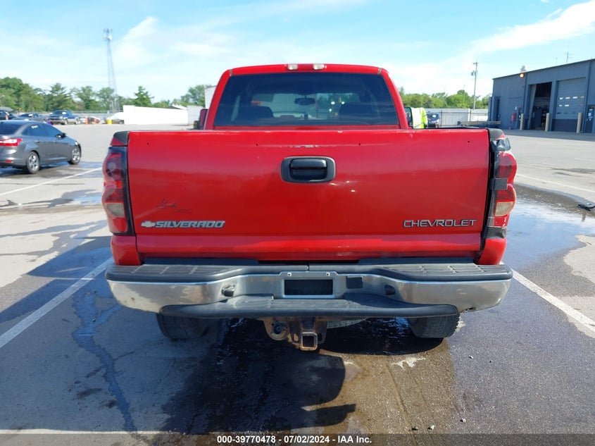 2005 Chevrolet Silverado K2500 Heavy Duty VIN: 1GCHK29U45E244176 Lot: 39770478