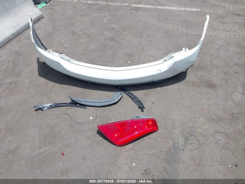 2005 Nissan Murano S VIN: JN8AZ08T75W305108 Lot: 39770539