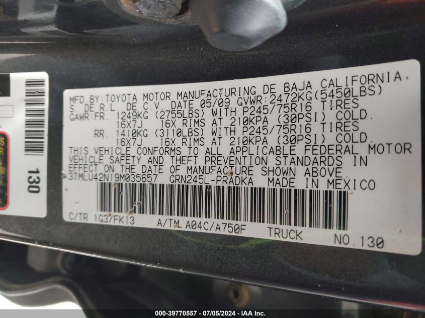 2009 Toyota Tacoma Base V6 VIN: 3TMLU42N19M035657 Lot: 39770557