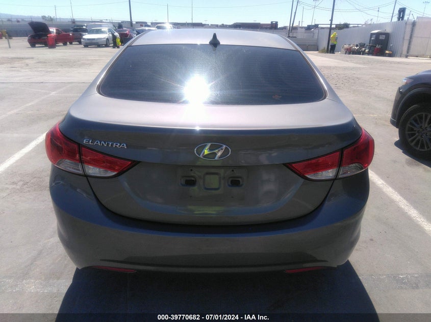 2012 Hyundai Elantra Gls VIN: 5NPDH4AE0CH081116 Lot: 39770682