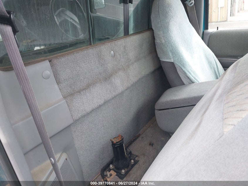 1994 Ford Ranger VIN: 1FTCR10A6RPC28140 Lot: 39770841