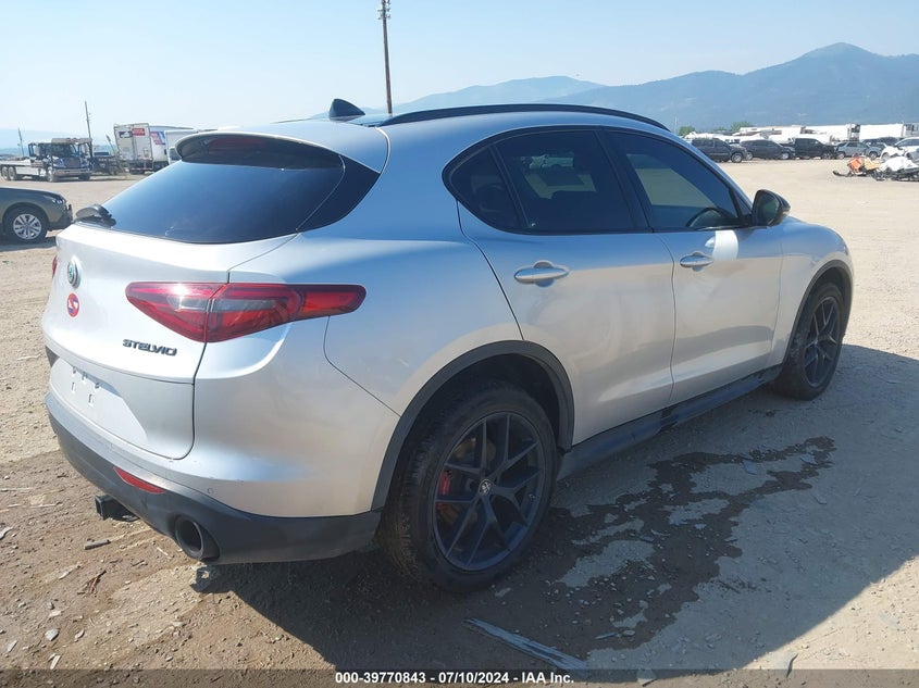 VIN ZASPAKAN9K7C59766 2019 ALFA ROMEO STELVIO AWD