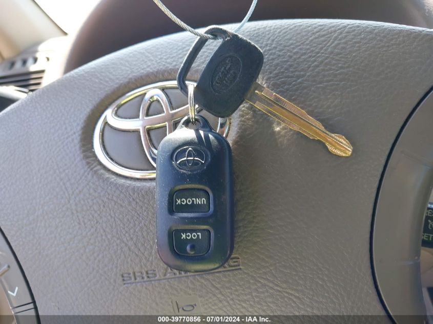 2005 Toyota Camry Le VIN: 4T1BE32K75U637375 Lot: 39770856