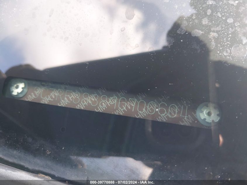 2009 Honda Cr-V Lx VIN: 3CZRE38389G700604 Lot: 39770888