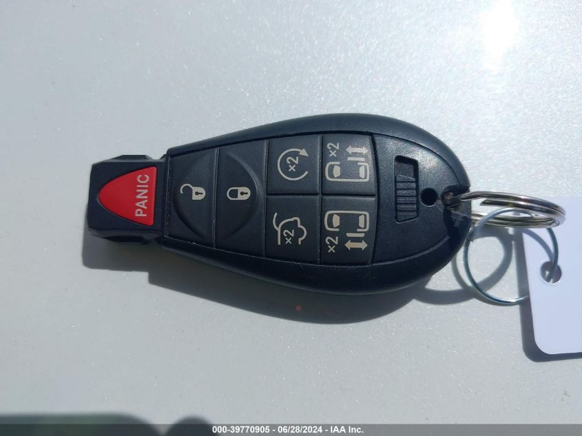 2017 Dodge Grand Caravan Sxt VIN: 2C4RDGCG1HR574606 Lot: 39770905