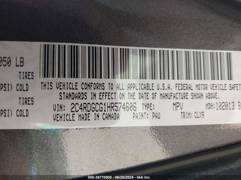 2017 Dodge Grand Caravan Sxt VIN: 2C4RDGCG1HR574606 Lot: 39770905