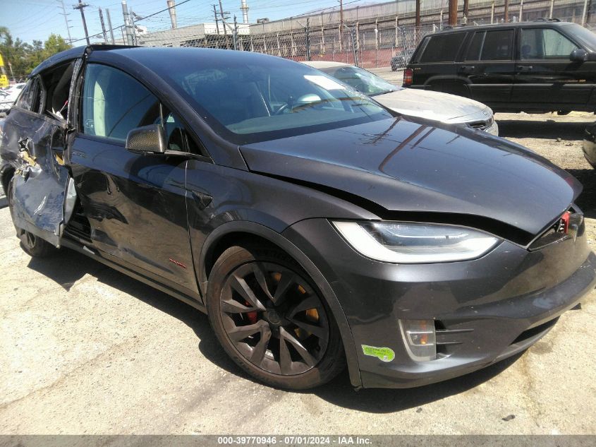 5YJXCAE40KF180432 2019 TESLA MODEL X - Image 1