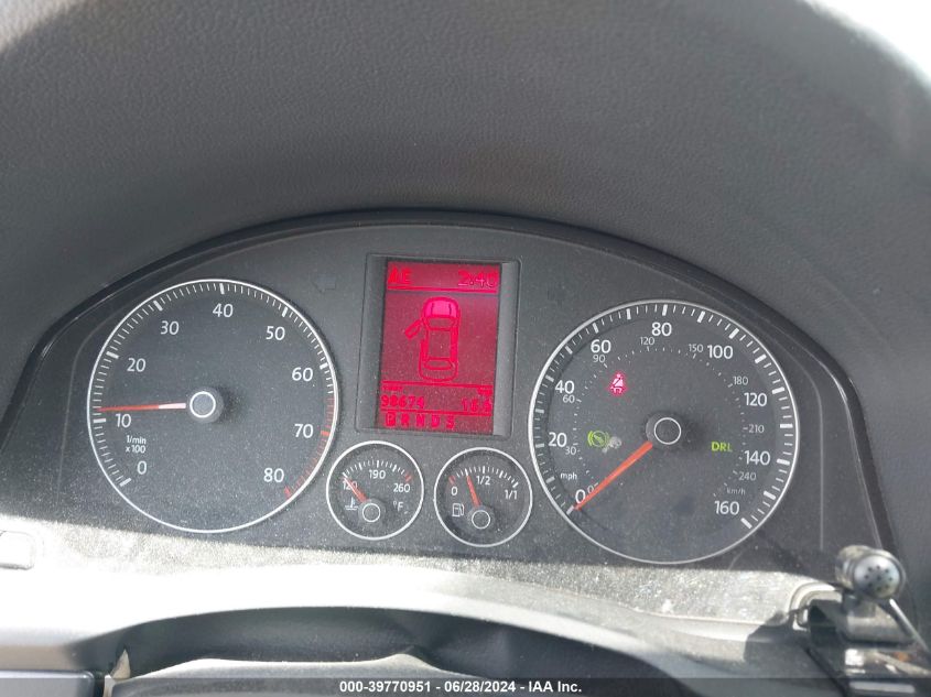 2008 Volkswagen Eos Komfort/Turbo VIN: WVWBA71F08V006929 Lot: 39770951