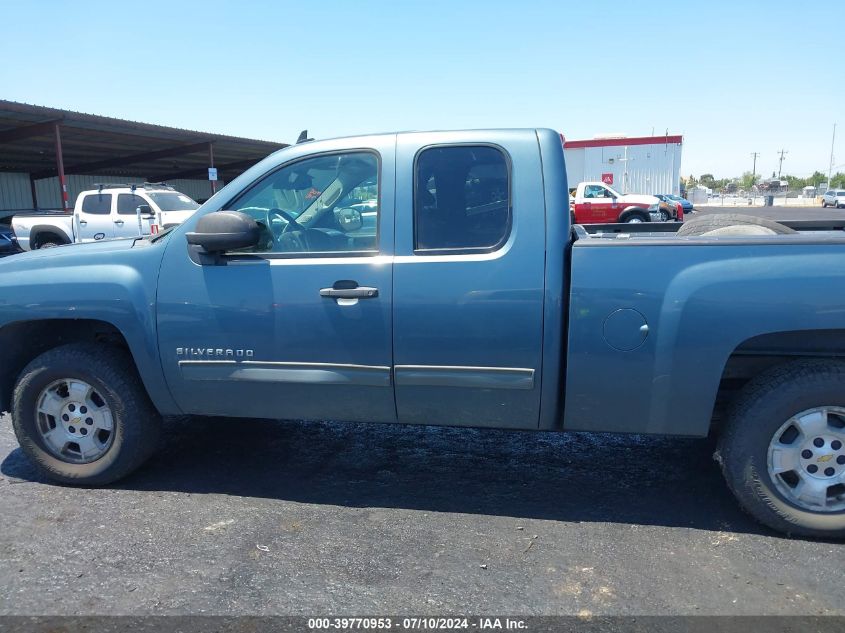 2011 Chevrolet Silverado 1500 Lt VIN: 1GCRKSE33BZ288787 Lot: 39770953