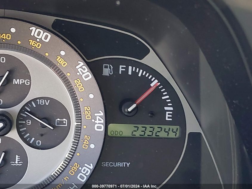 2004 Lexus Is 300 Base W/5-Speed Manual VIN: JTHBD192640083347 Lot: 39770971