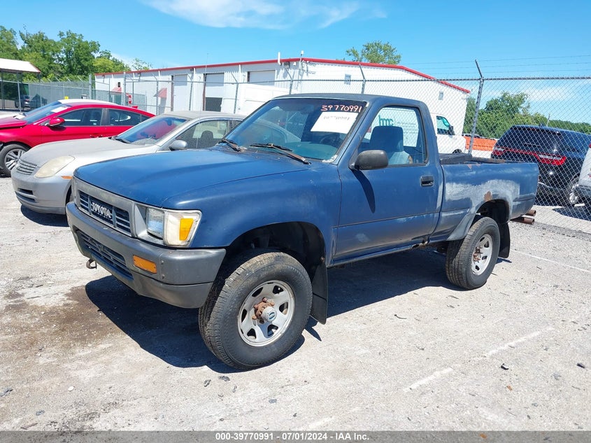 1990 Toyota Pickup 1/2 Ton Sht Wheelbase Dlx VIN: JT4RN01P5L7020888 Lot: 39770991