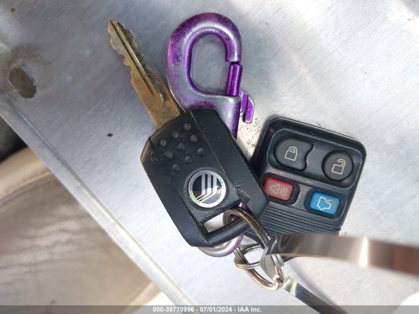 2007 Mercury Grand Marquis Ls VIN: 2MEFM75VX7X626225 Lot: 39770996