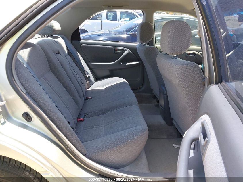 2000 Toyota Camry Le V6 VIN: JT2BF22K5Y0242028 Lot: 39770998