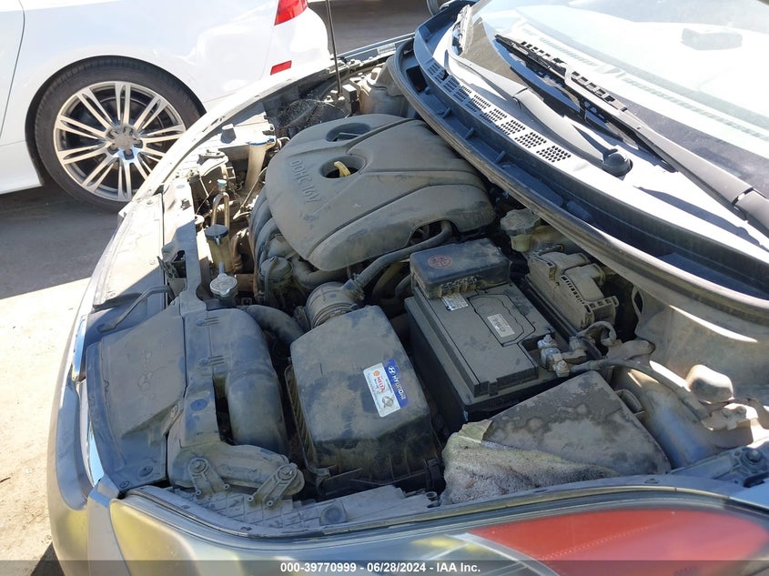 2012 Hyundai Elantra Gls (Ulsan Plant) VIN: KMHDH4AE5CU354679 Lot: 39770999