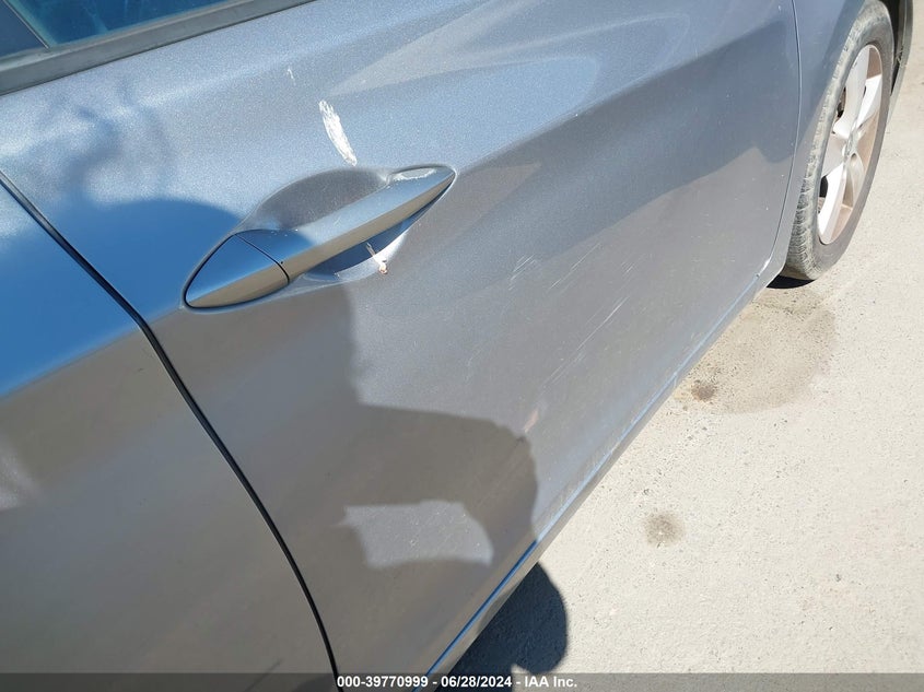 2012 Hyundai Elantra Gls (Ulsan Plant) VIN: KMHDH4AE5CU354679 Lot: 39770999