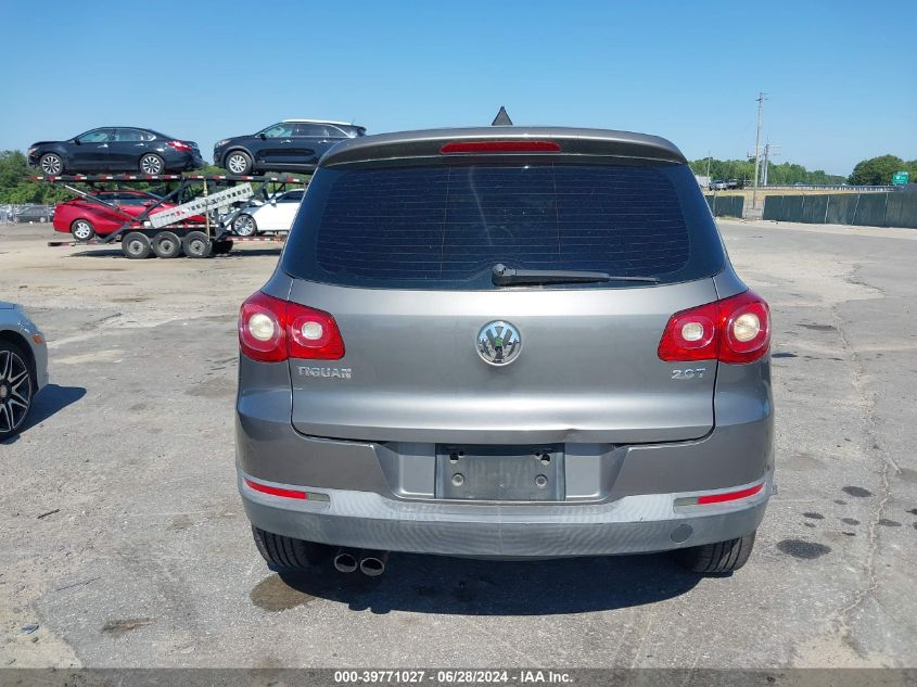 2010 Volkswagen Tiguan S VIN: WVGAV7AX2AW000621 Lot: 39771027
