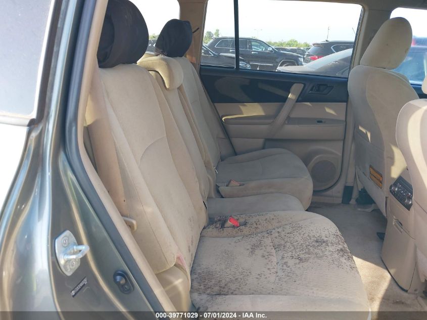 2010 Toyota Highlander Base V6 VIN: 5TDZK3EH0AS002802 Lot: 39771029