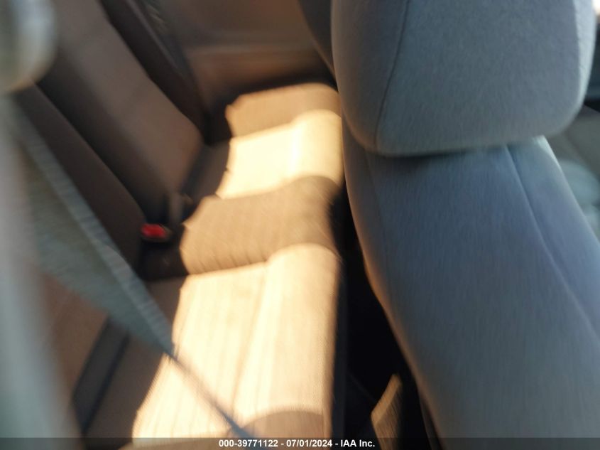 2001 Ford Mustang VIN: 1FAFP40471F104909 Lot: 39771122