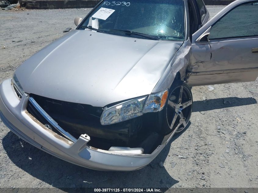 2000 Toyota Camry Le VIN: 4T1BG22K0YU991604 Lot: 39771125