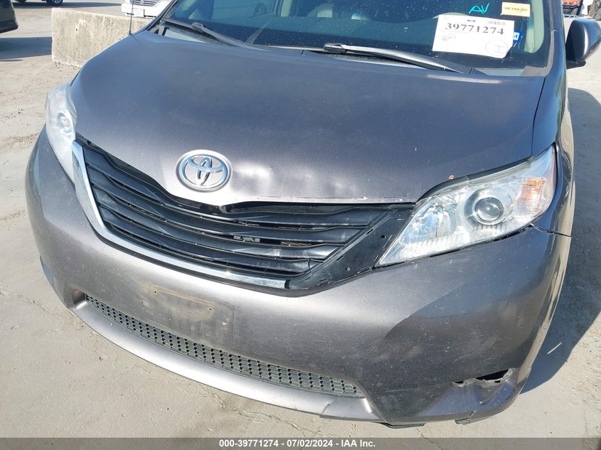 2012 Toyota Sienna Le V6 8 Passenger VIN: 5TDKK3DC7CS221511 Lot: 39771274